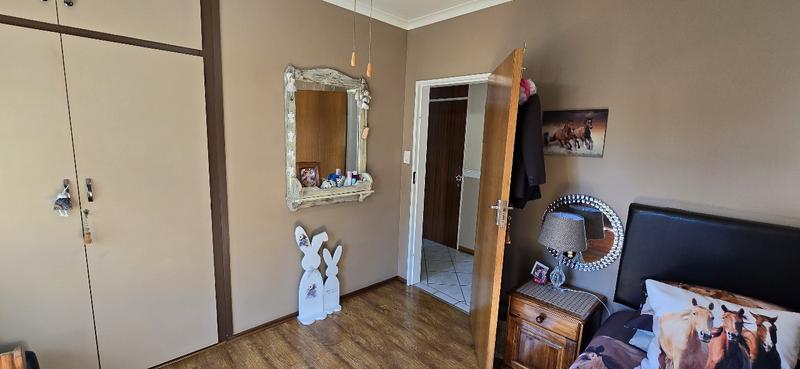 4 Bedroom Property for Sale in Vaalpark Free State